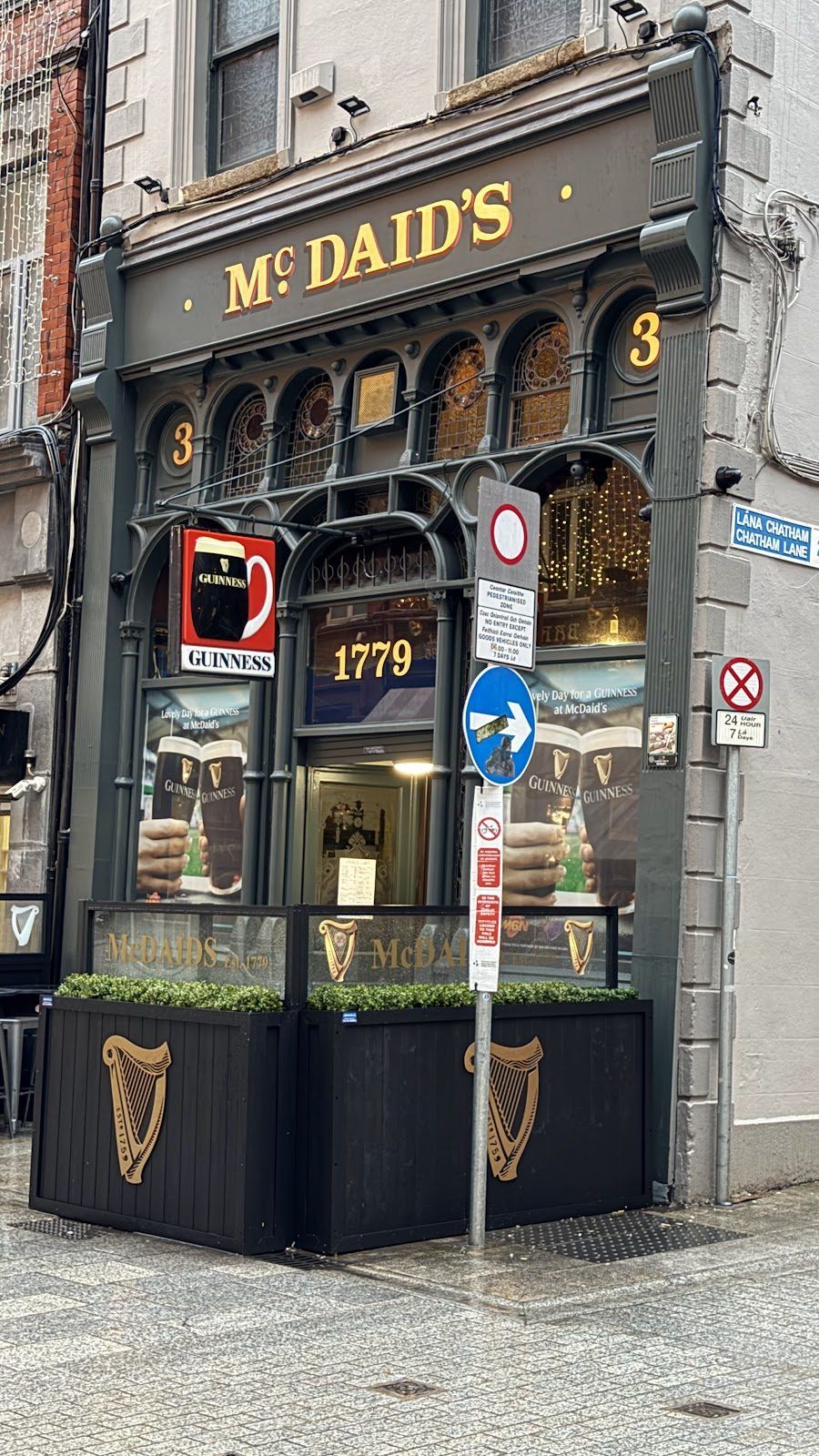 McDaid's, Dublin