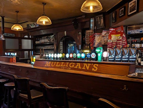 Grogan's Castle Lounge