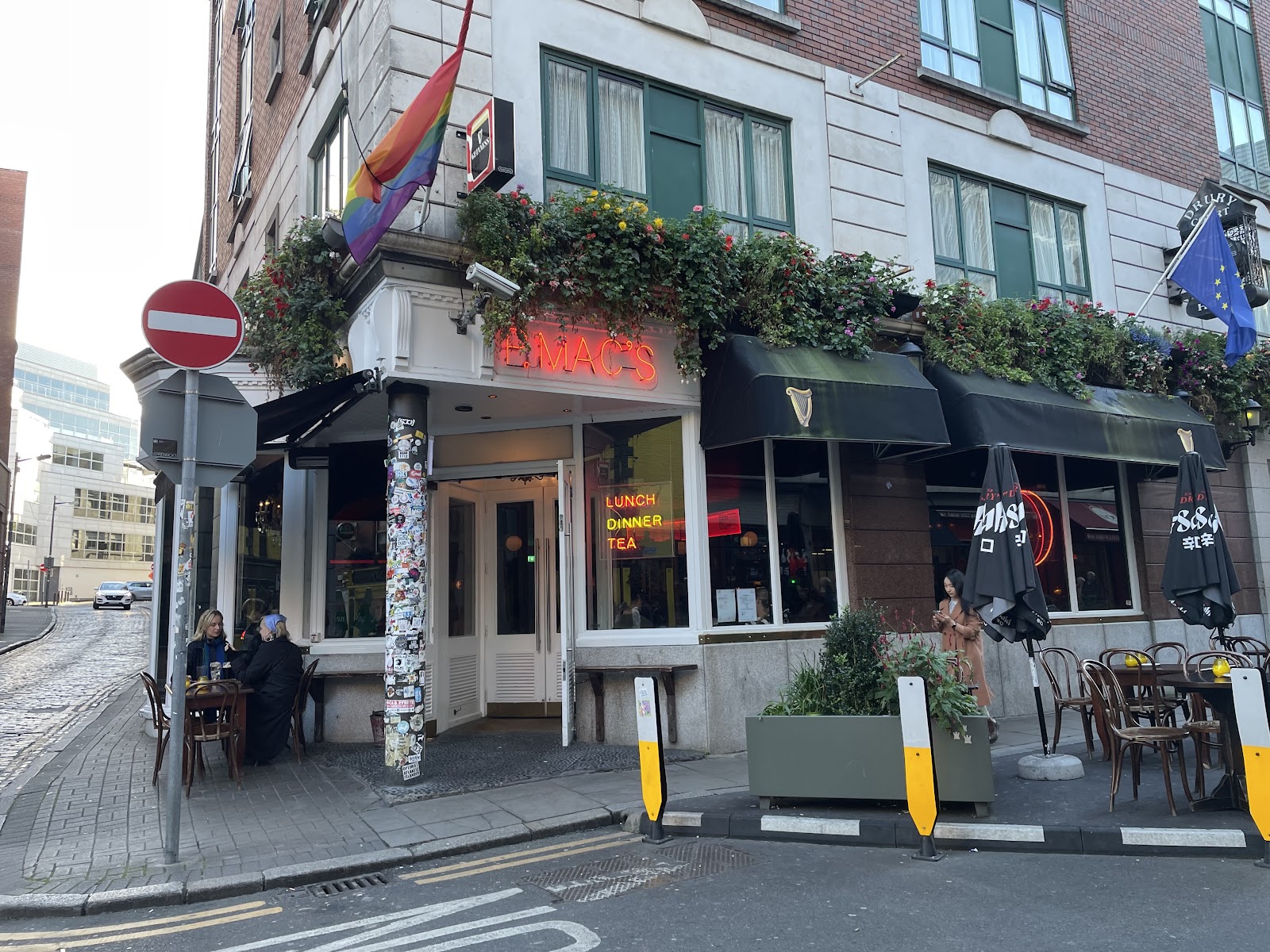 Craft beer taps and candlelit snugs at P. Mac's on Stephen Street Lower, Dublin
