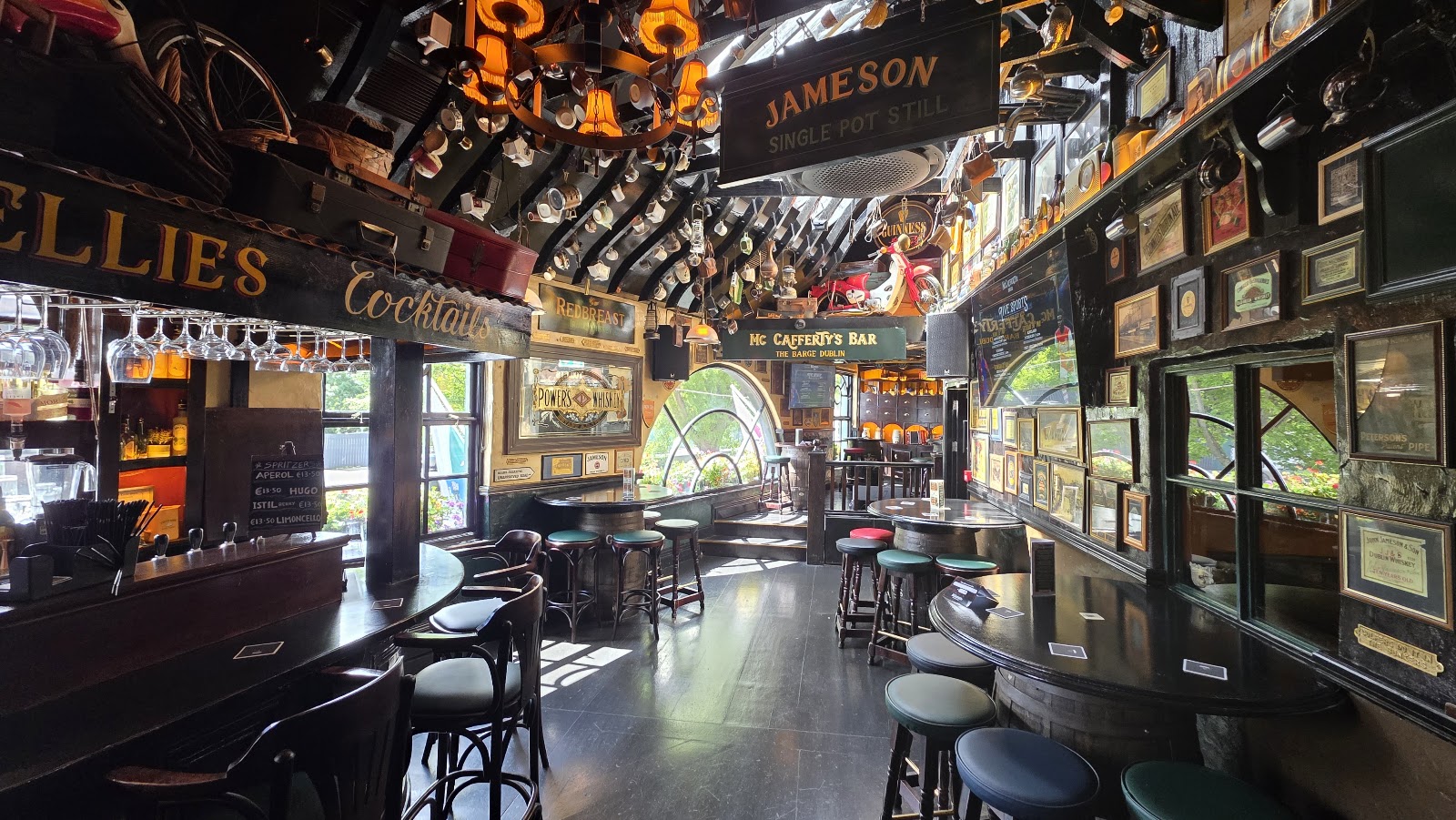 The Barge, Dublin