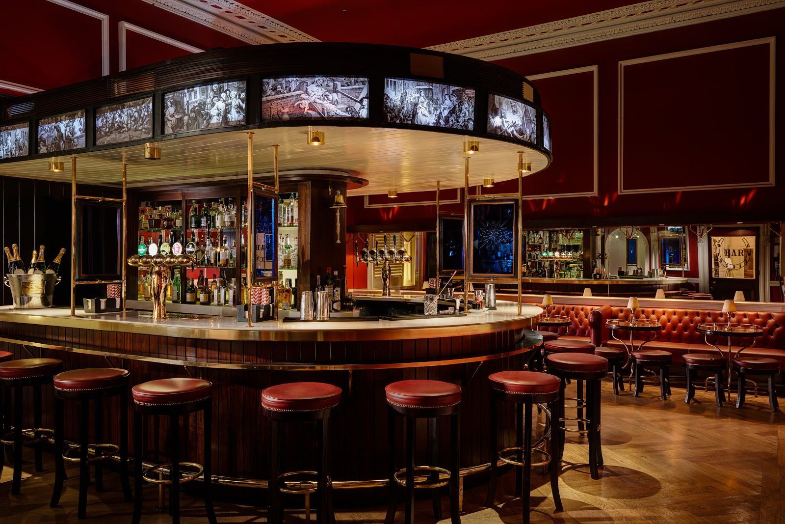 The Shelbourne Horseshoe Bar, Dublin