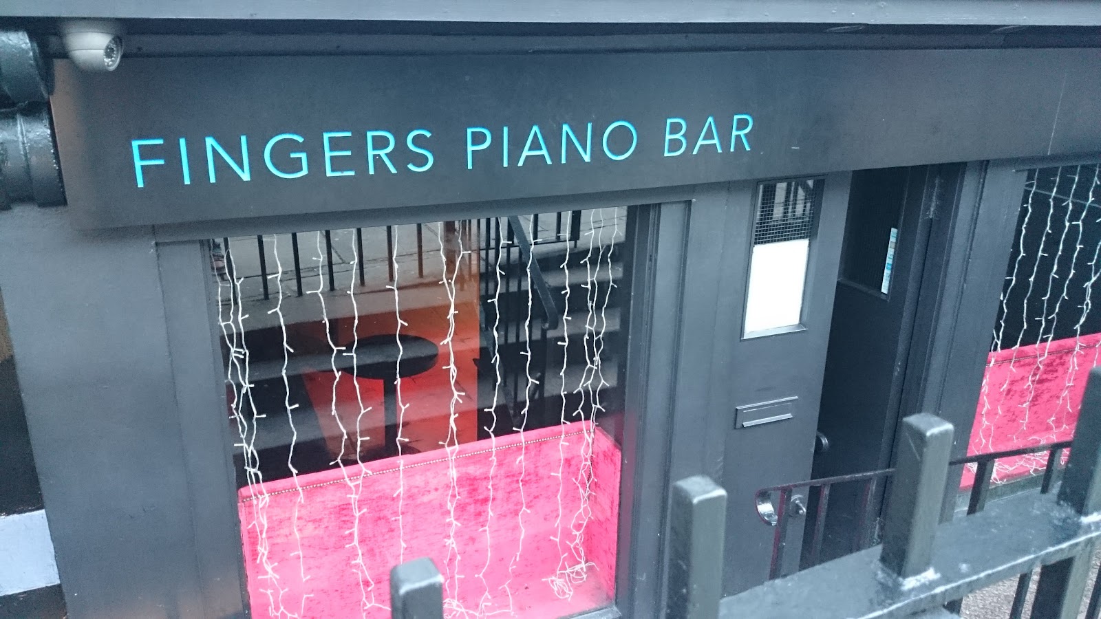 Fingers Piano Bar, Edinburgh