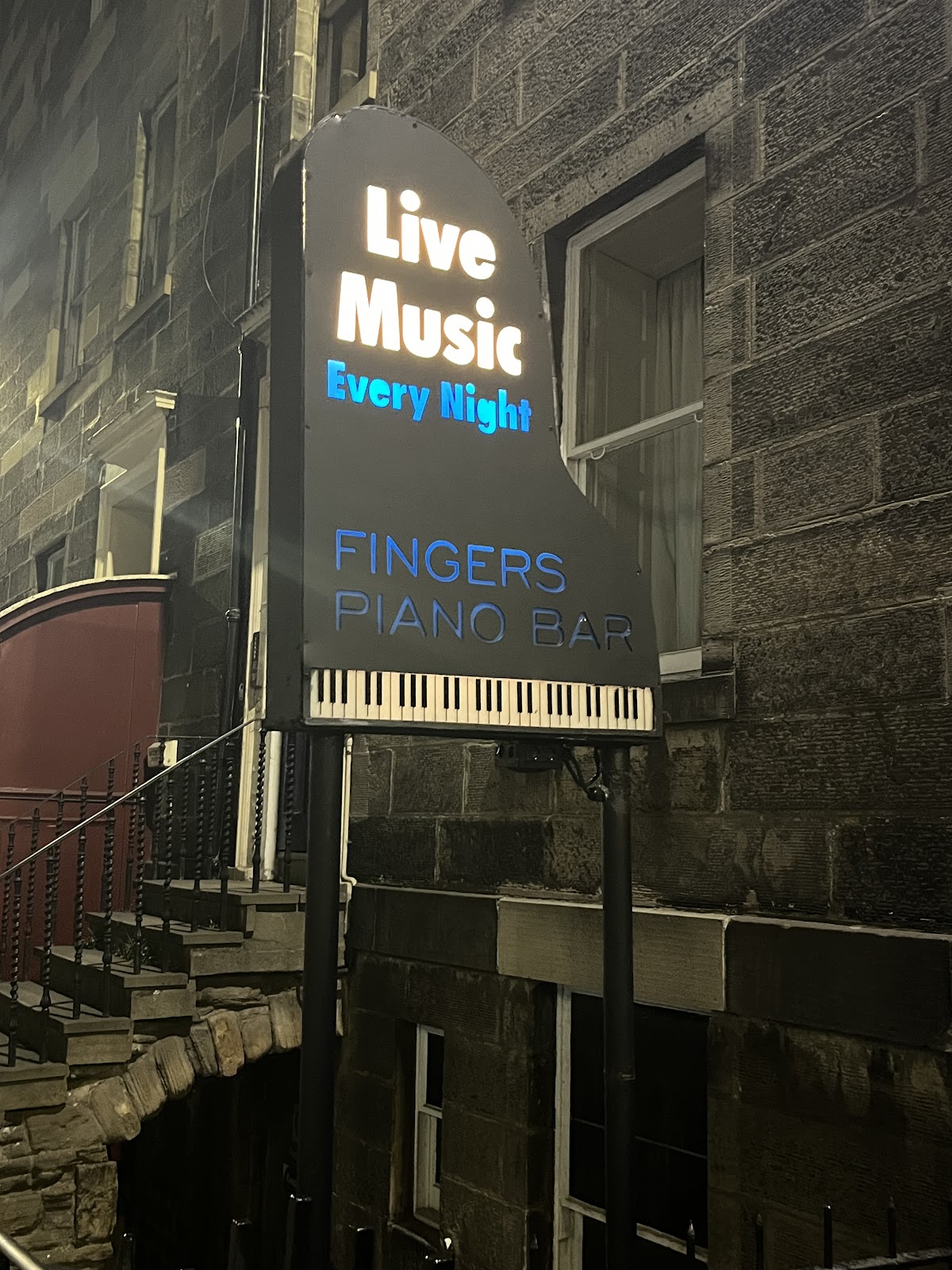 Fingers Piano Bar, Edinburgh