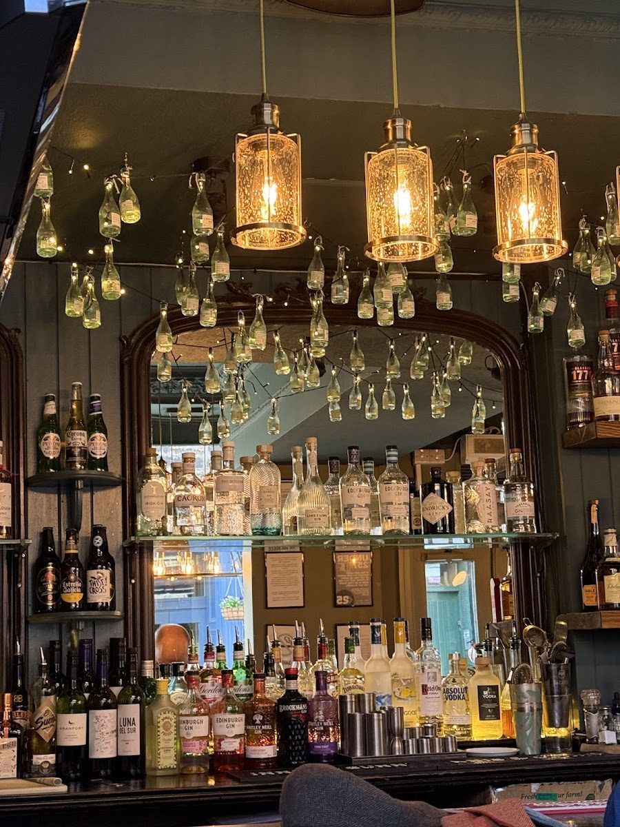 Rose &amp; Crown, Edinburgh