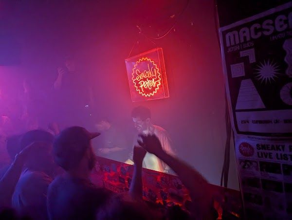 The Queen's Hall Bar