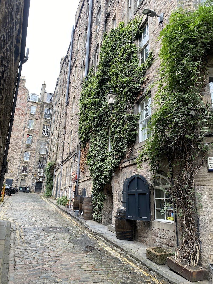 The Caves, Edinburgh