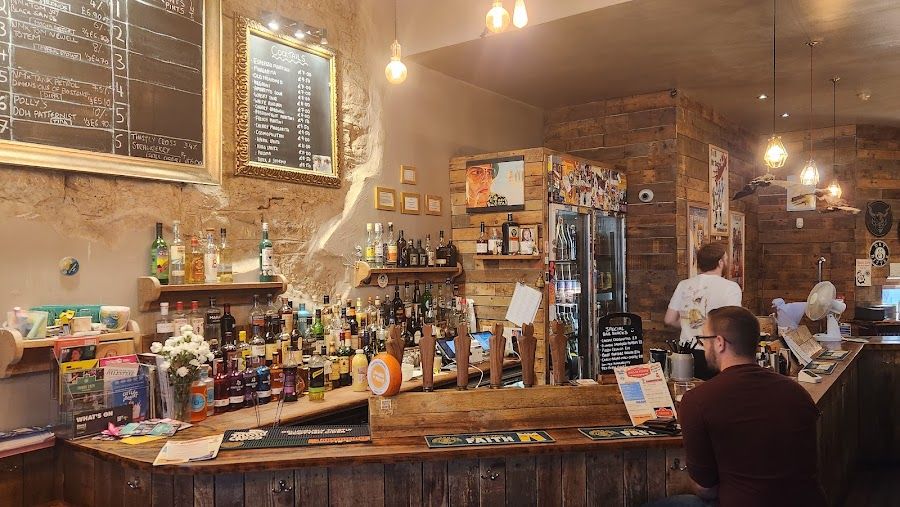 The Hanging Bat, Edinburgh