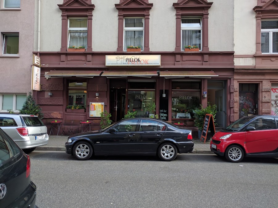 Pielok, Frankfurt