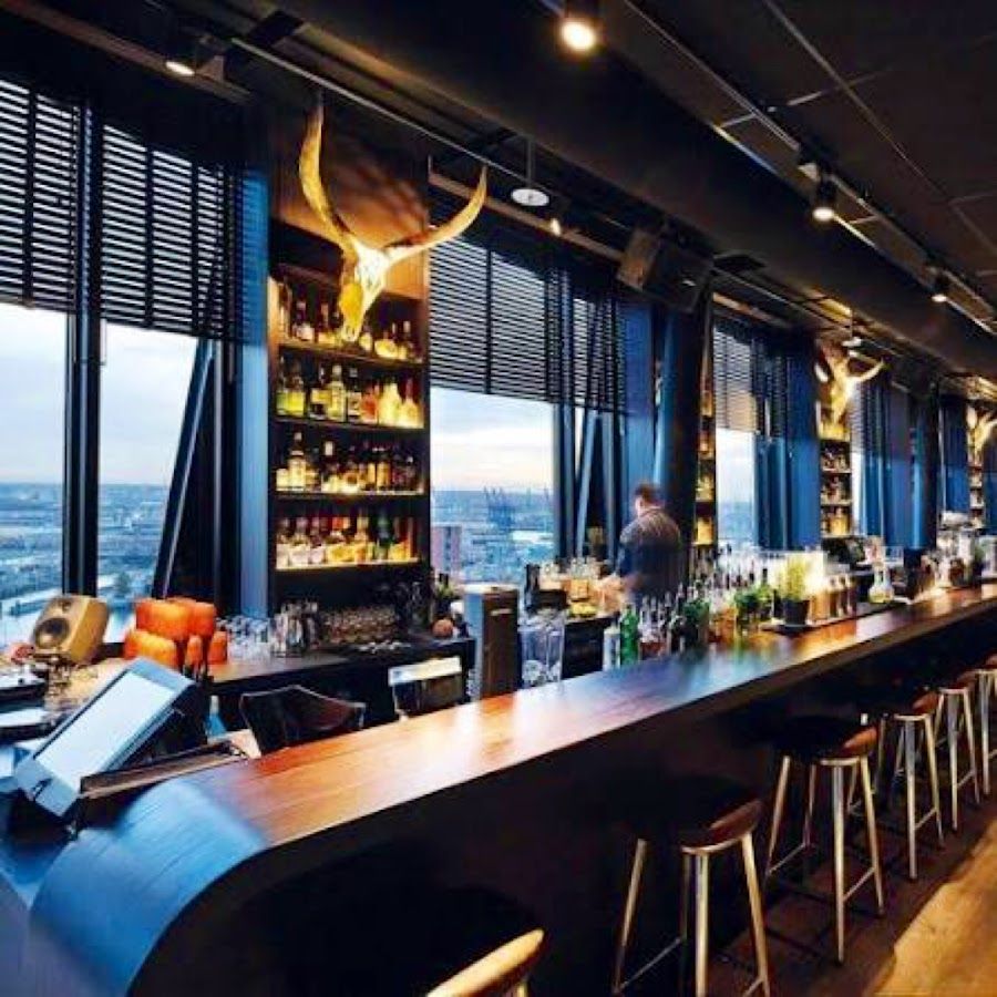 Clouds Heaven's Bar &amp; Kitchen, Hamburg