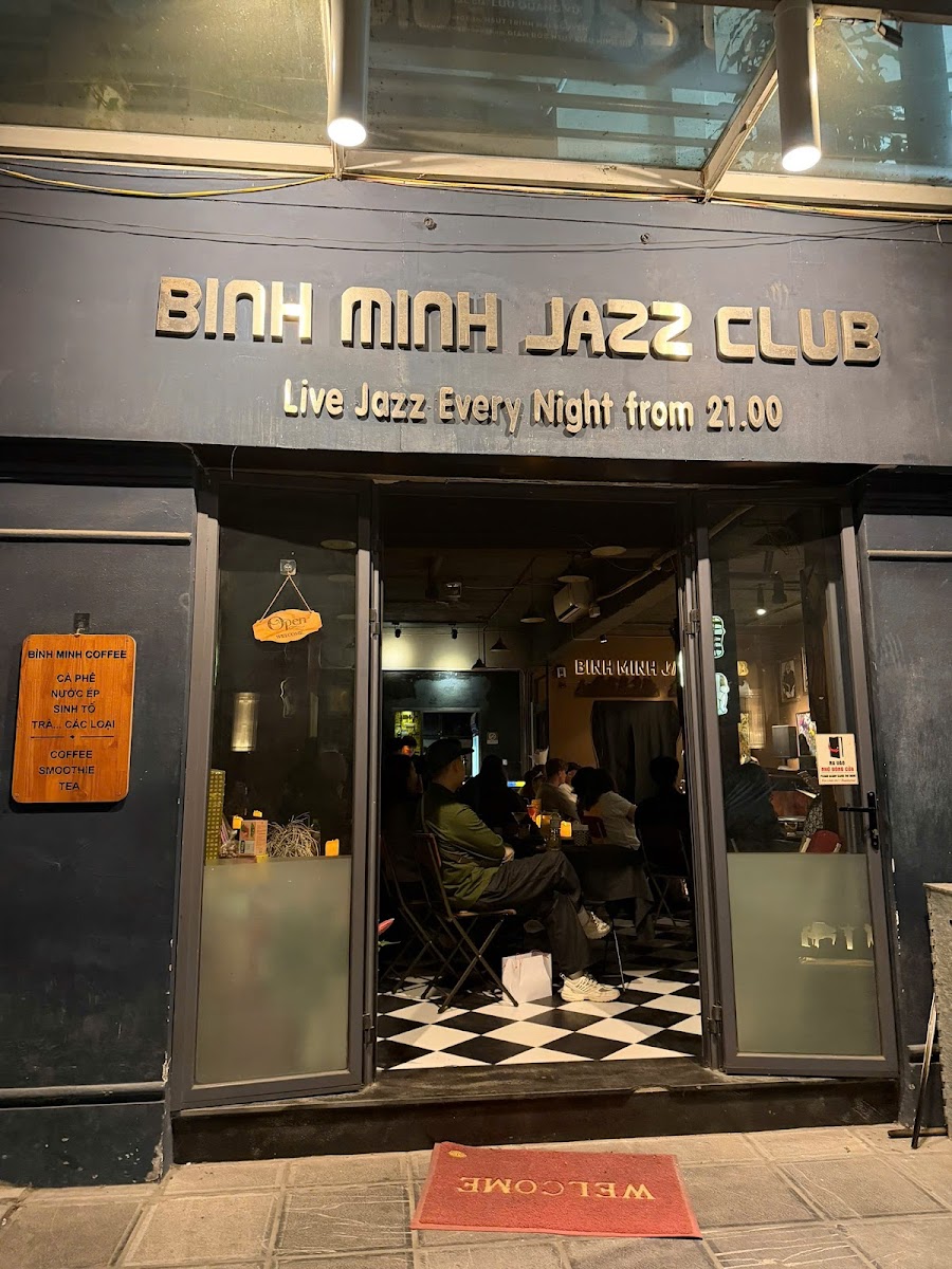 Binh Minh Jazz Club, Hanoi