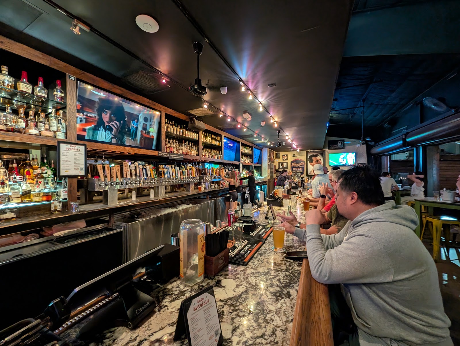 Kirby Ice House, Houston