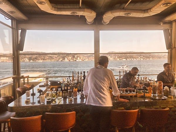 Allen Kitchen & Cocktail