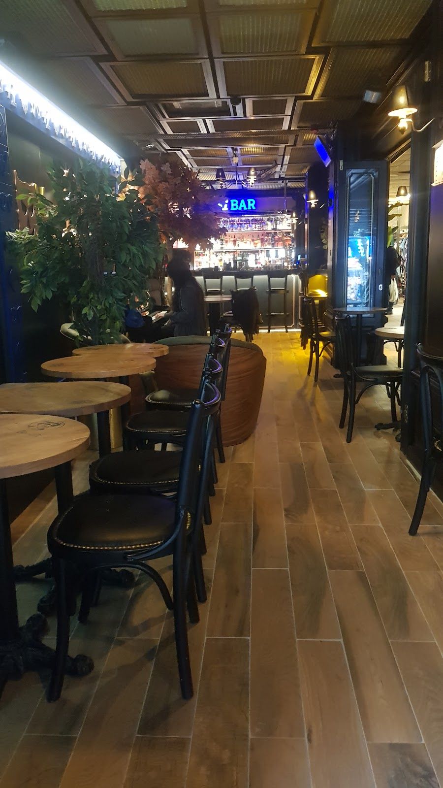 Baba the Bar, Istanbul