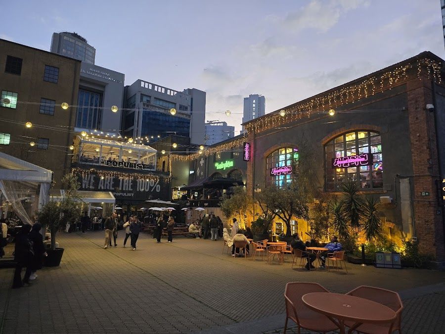 Bomontiada Beer Garden, Istanbul