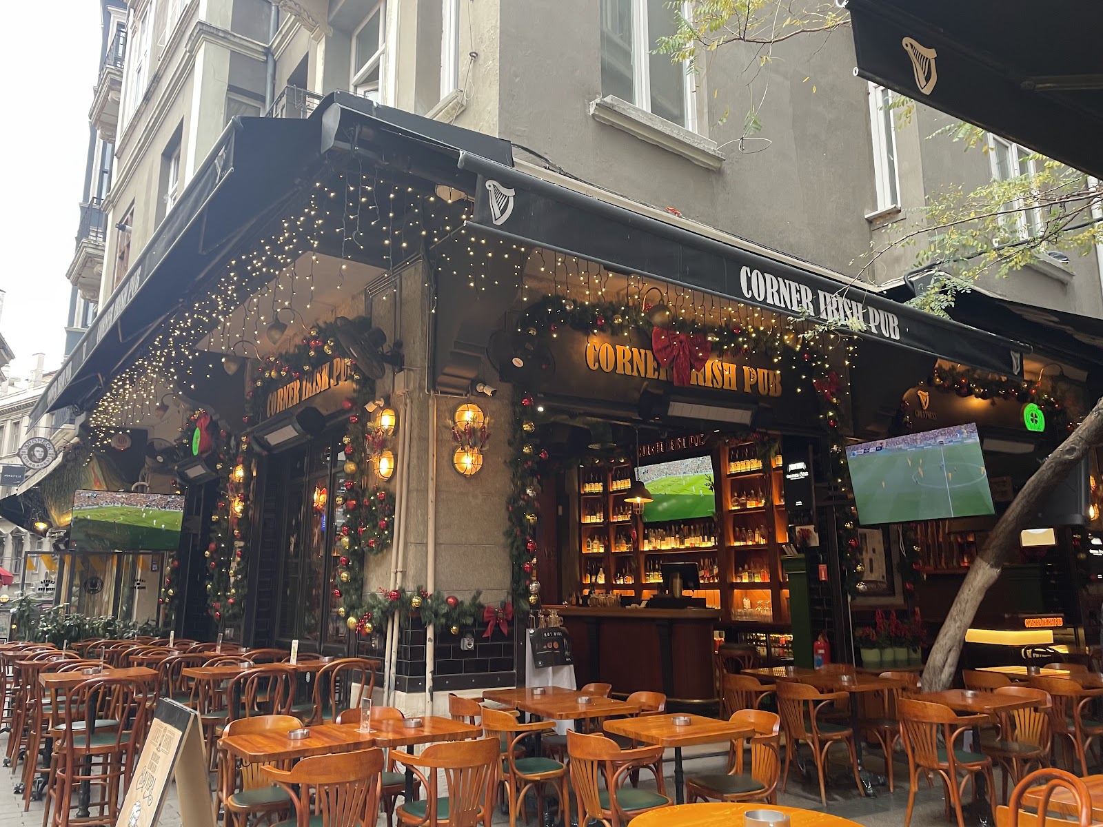 The James Joyce Irish Pub, Istanbul