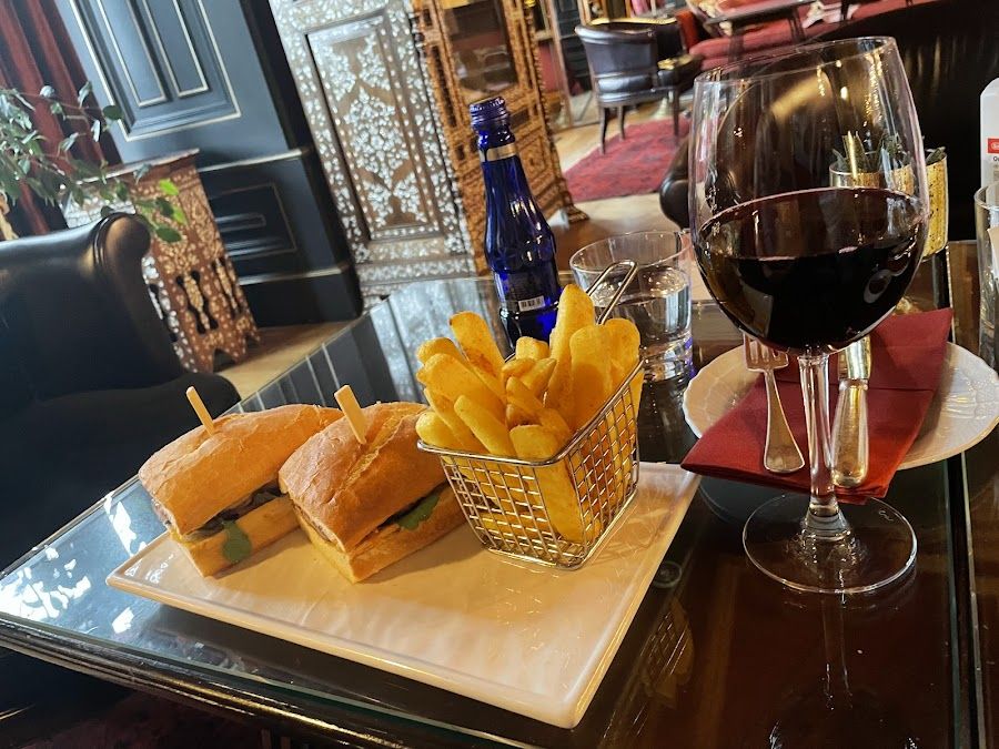 Orient Bar at Pera Palace, Istanbul