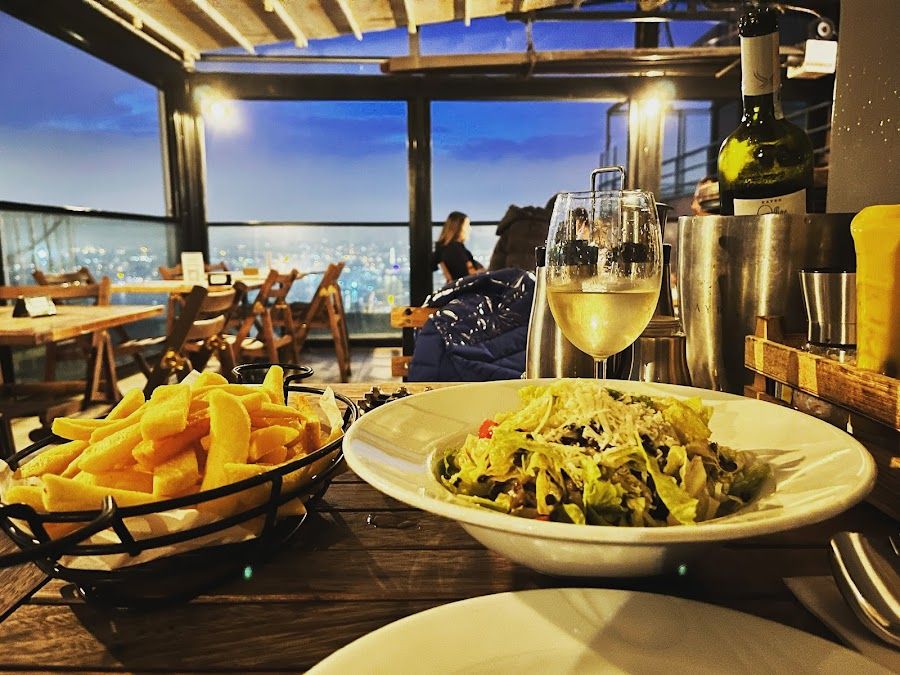 Cocoon Bar, Istanbul