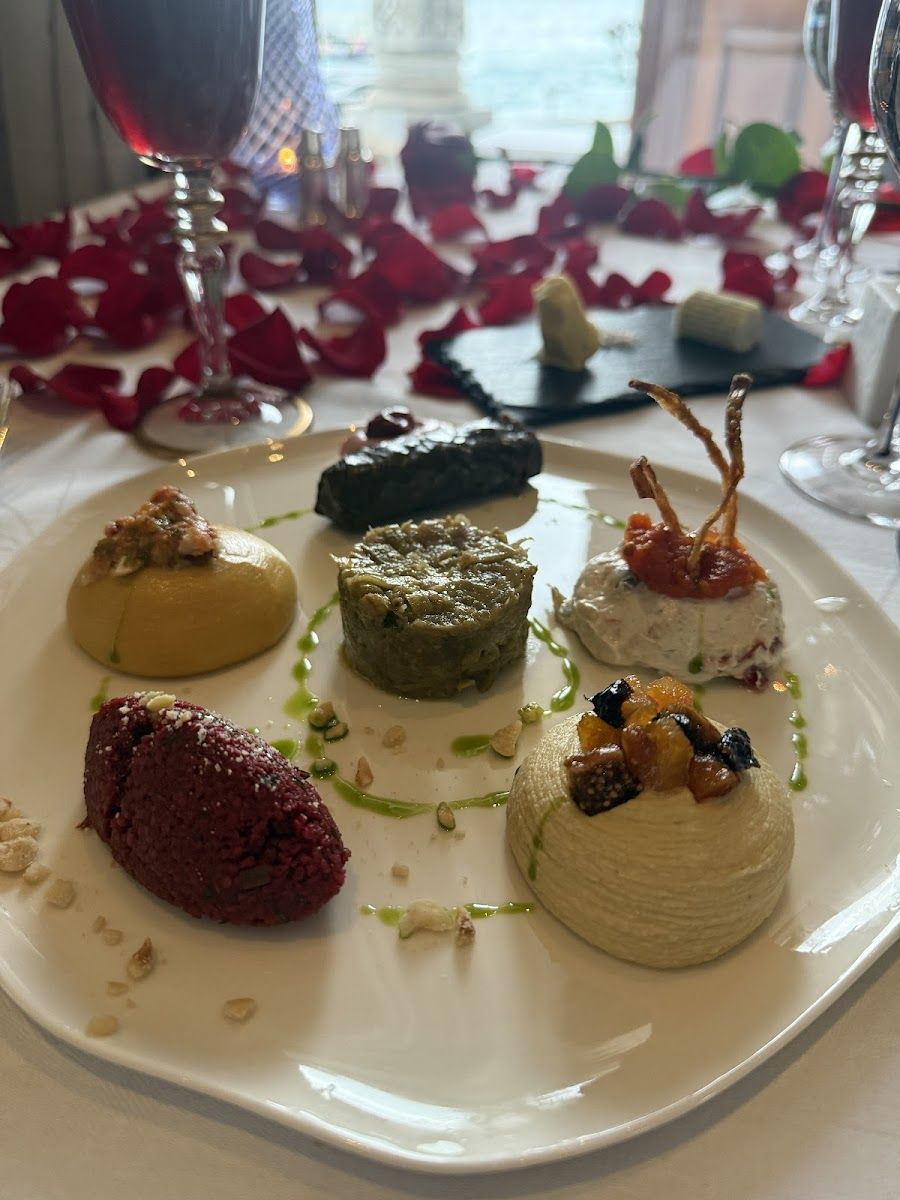 Tugra Bar at Ciragan Palace, Istanbul