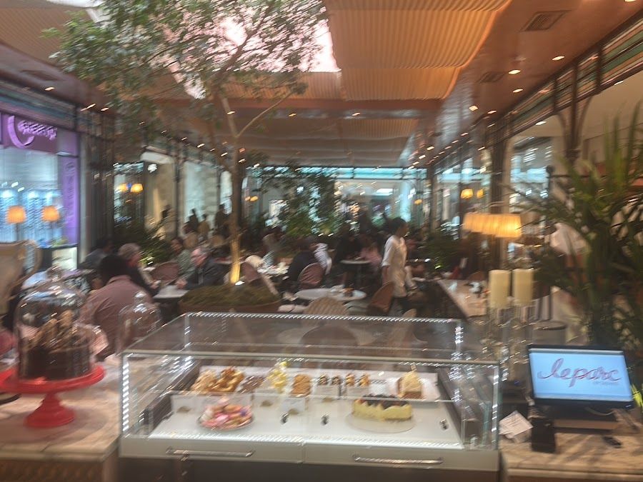 Tashas Le Parc Bar, Johannesburg