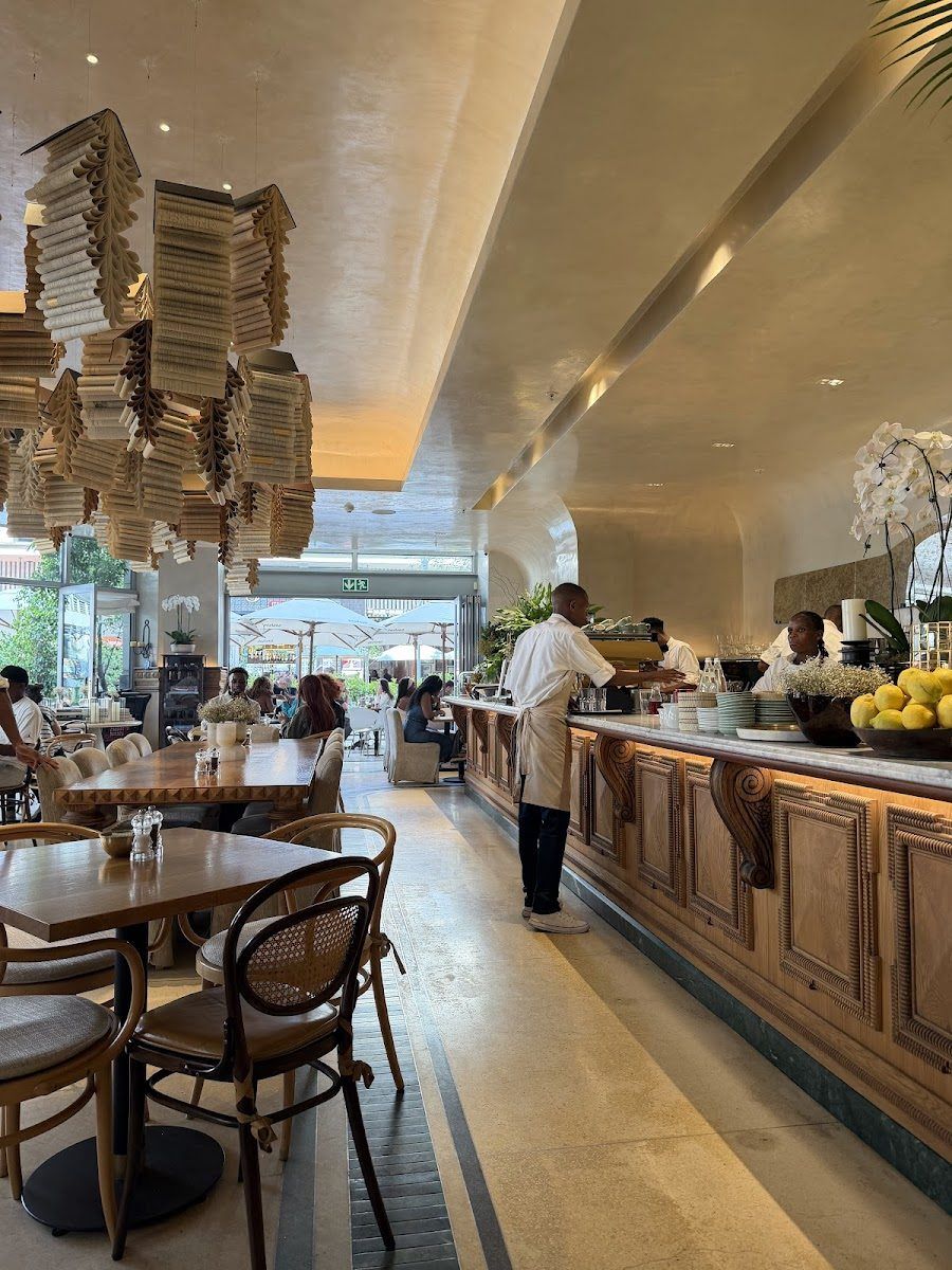 Tashas Rosebank Bar, Johannesburg