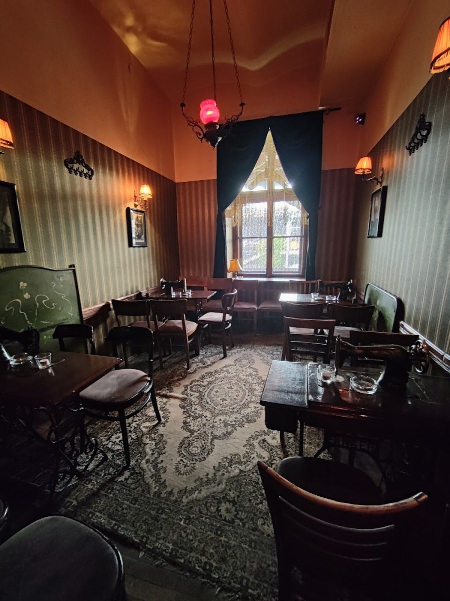 Singer Cafe, Krakow