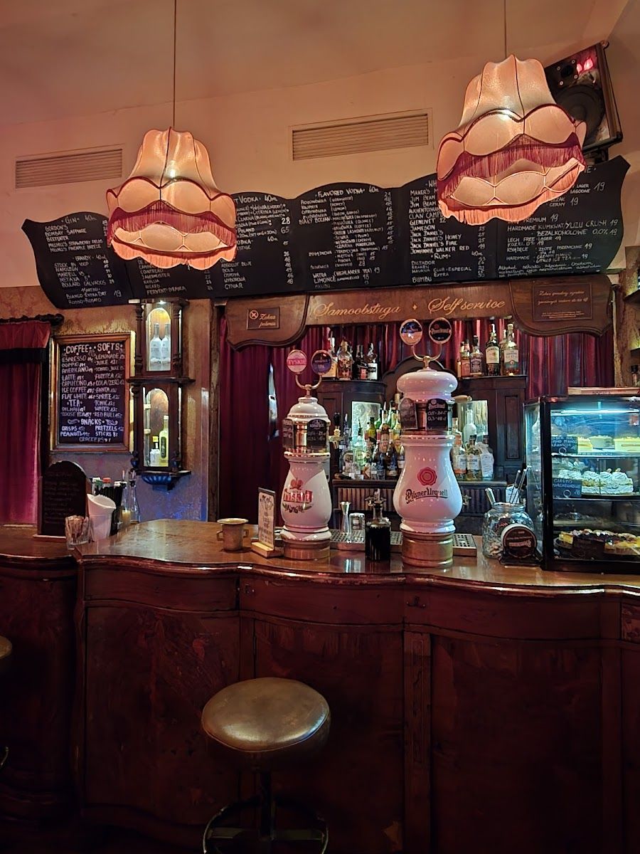 Singer Cafe Jazz Club, Krakow