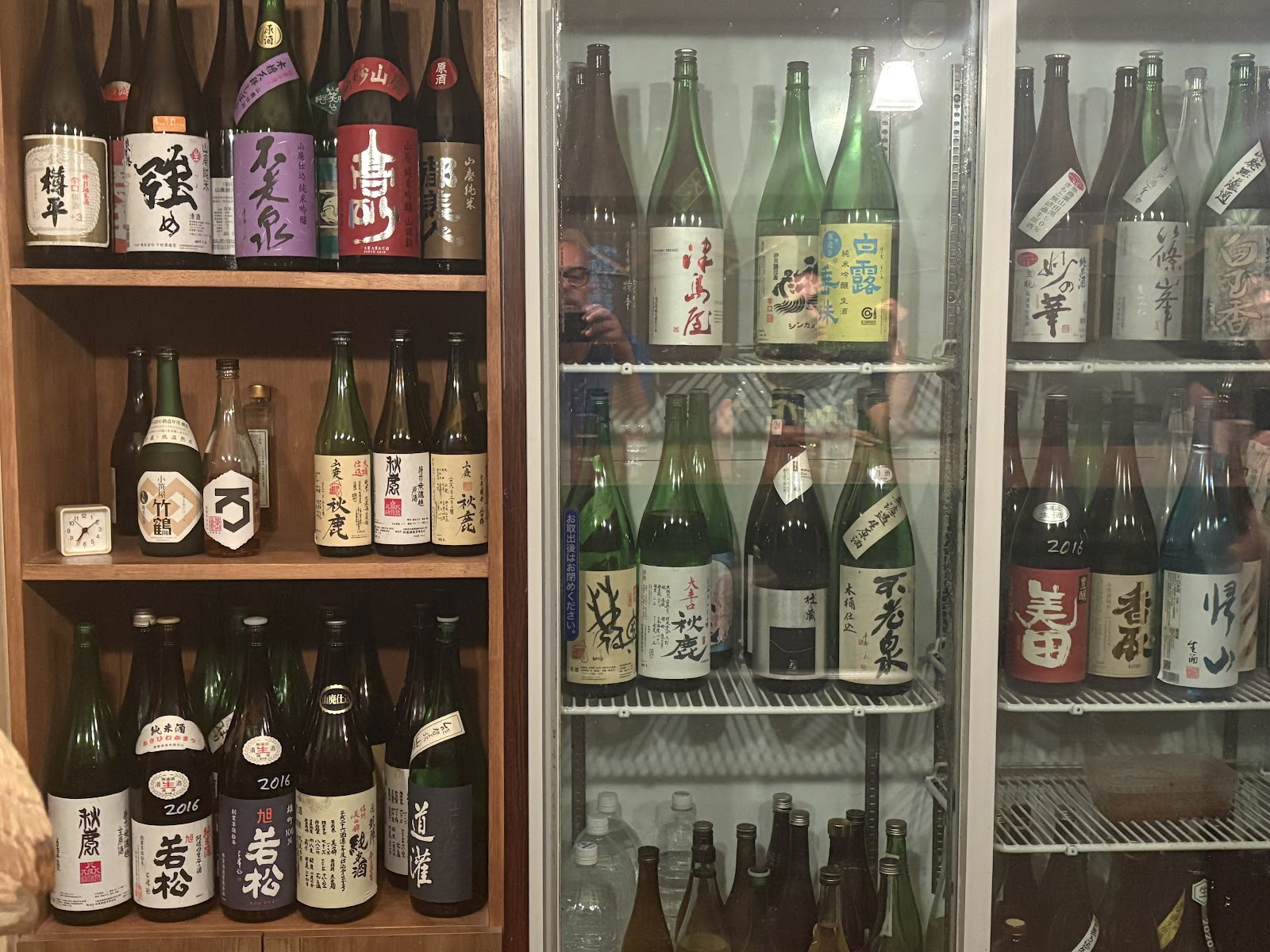 Sake Bar Yoramu Kyoto bar interior
