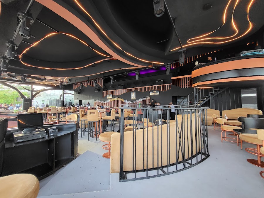 W Bar Lounge, Lagos