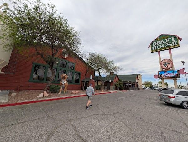 Tenaya Creek Brewery