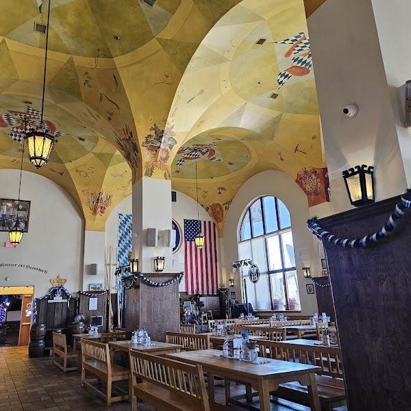 Tenaya Creek Brewery