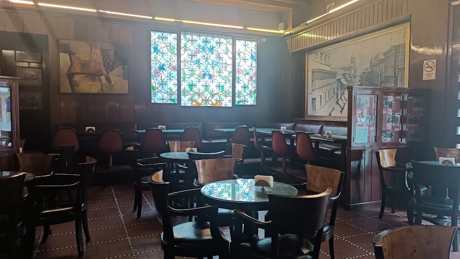 Bar Maury, Lima