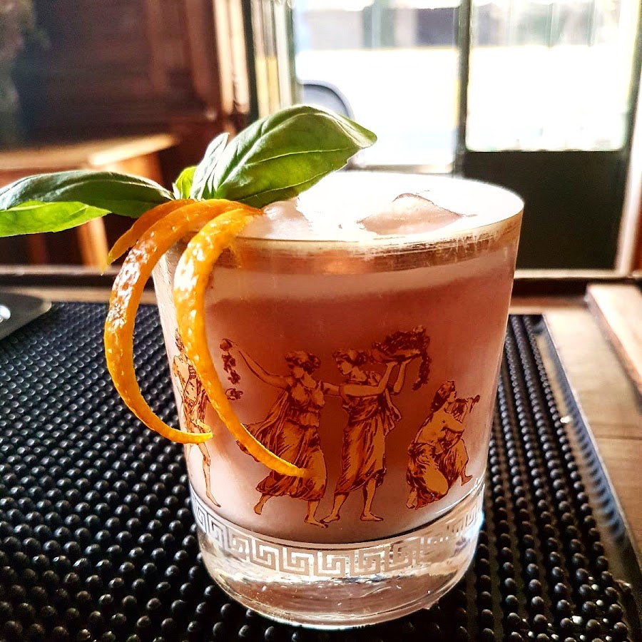 A Tabacaria, Lisbon