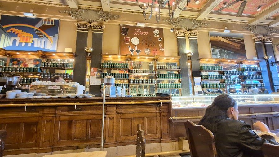 Bar Pessoa, Lisbon