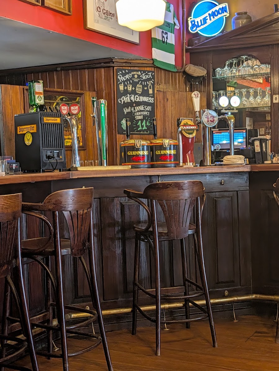 Hennessy's Irish Pub, Lisbon