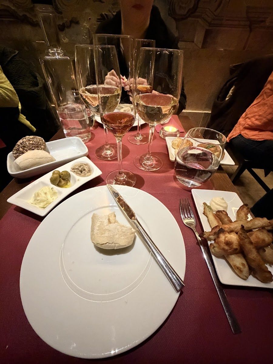 Mesa de Frades, Lisbon