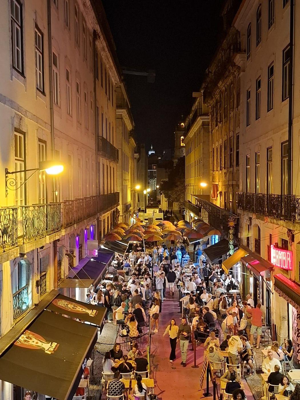 Pensao Amor in Lisbon