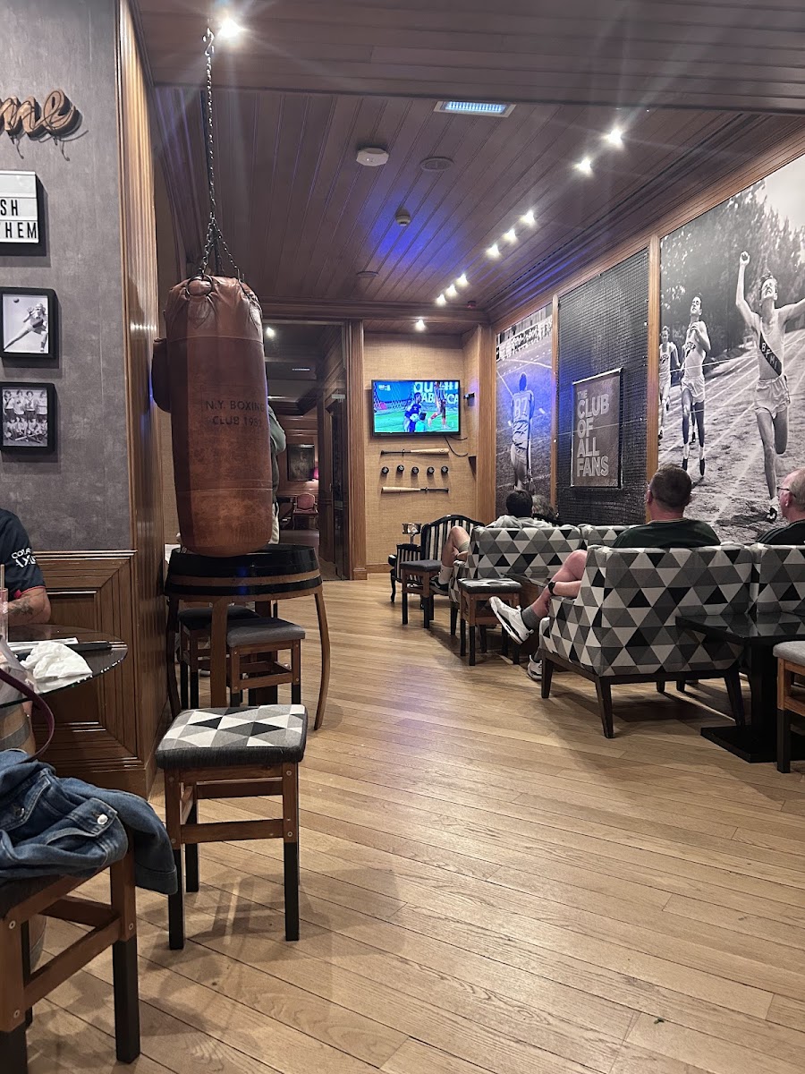Real Sports Bar, Lisbon