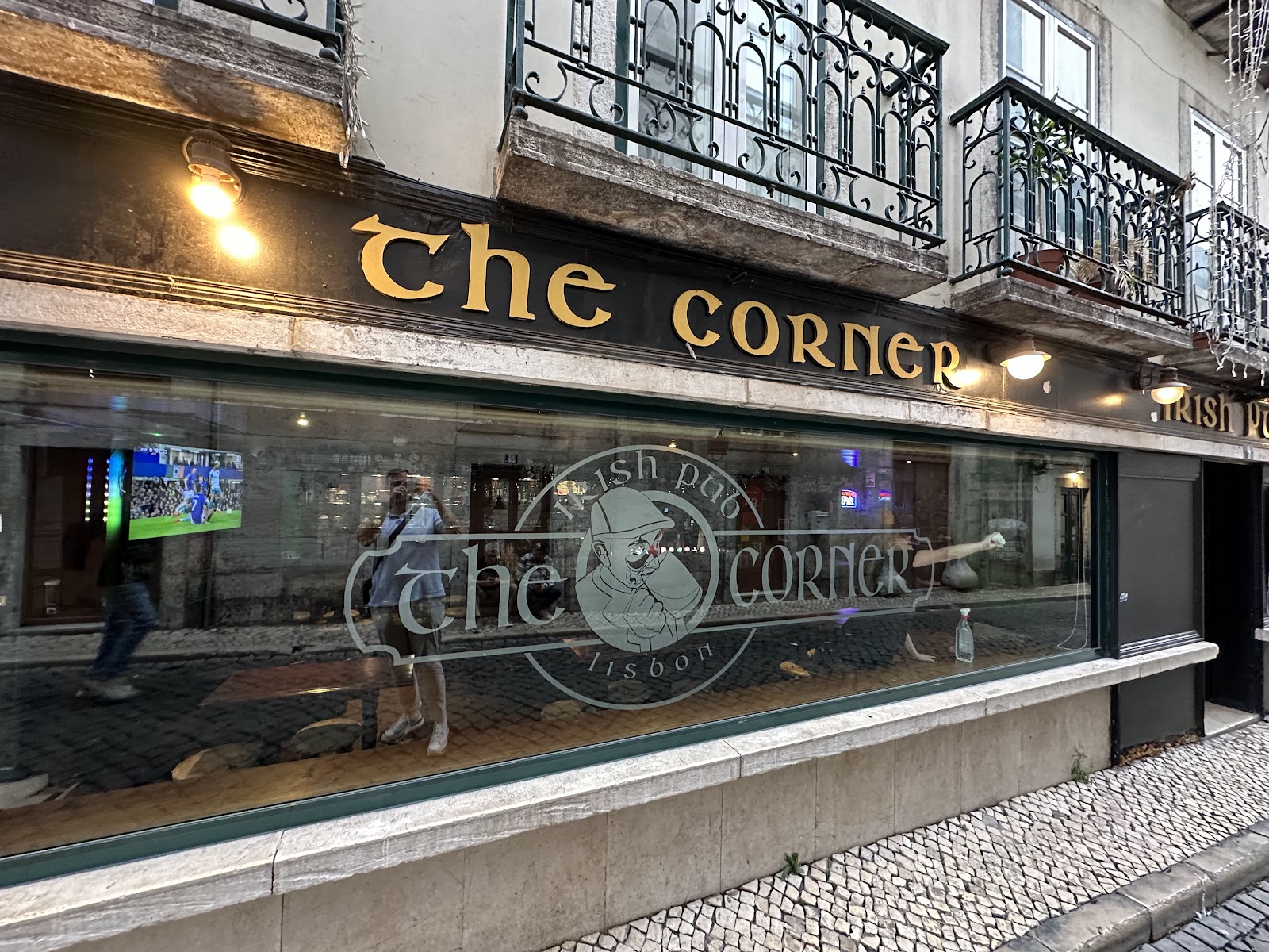 The Corner Irish Pub, Lisbon