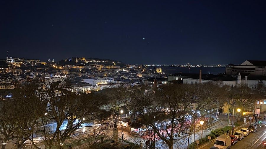 Insolito, Lisbon