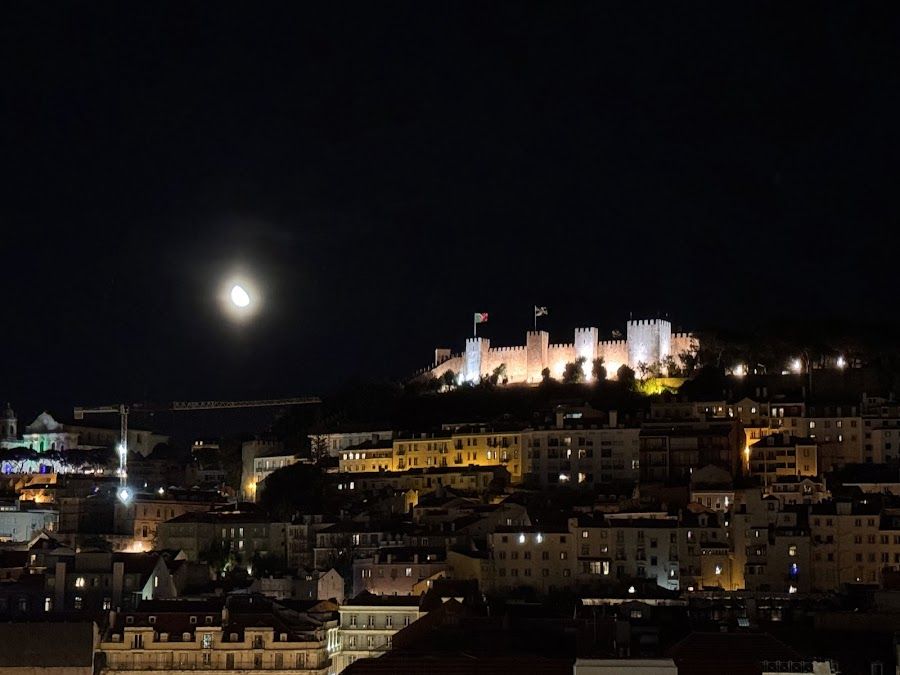 Topo Chiado, Lisbon