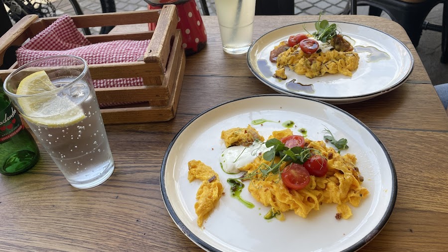 Slovenska Hisa, Ljubljana