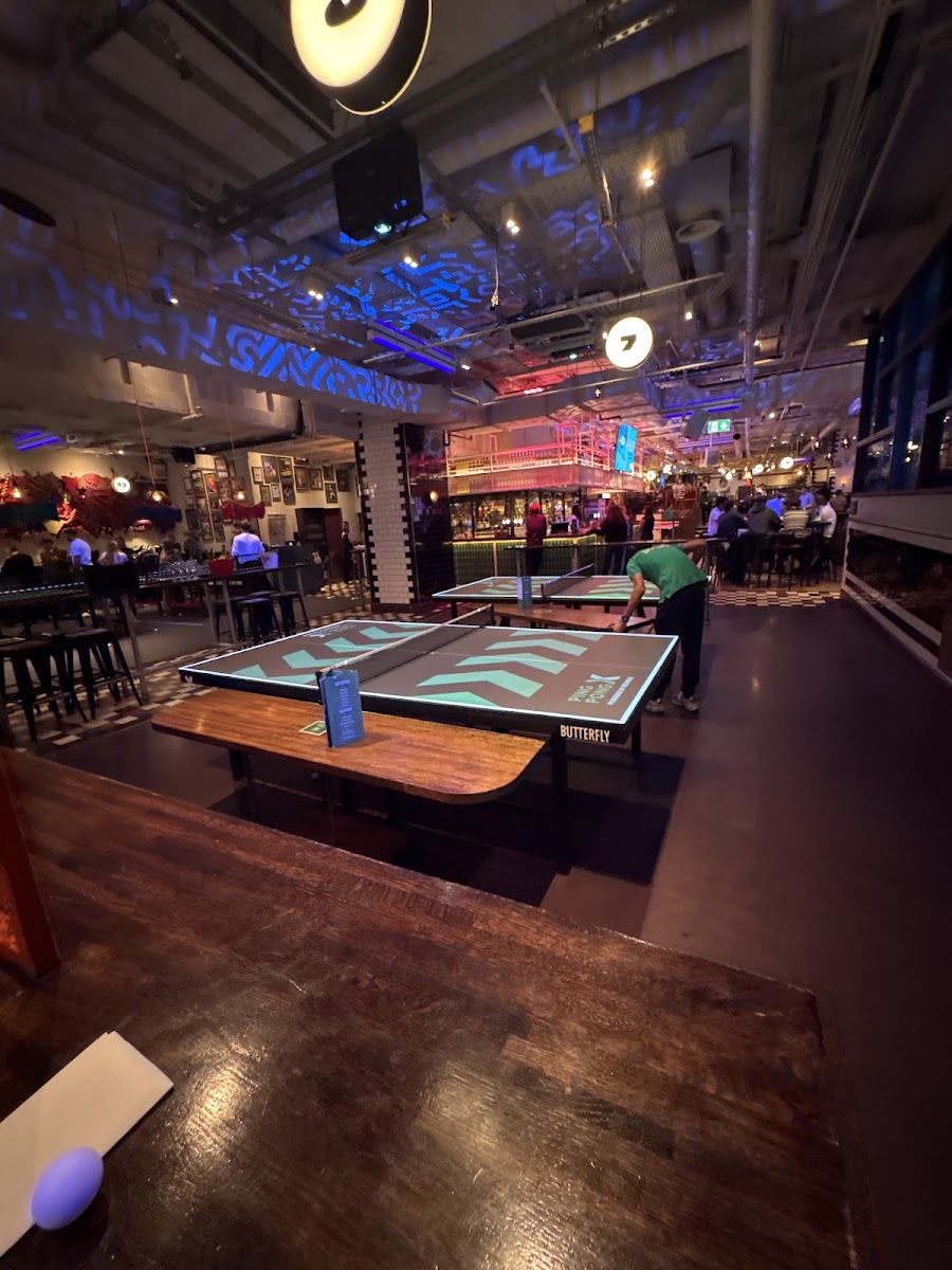 Sports Bar & Grill
