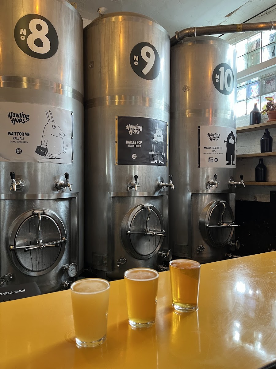 Howling Hops Tank Bar, London