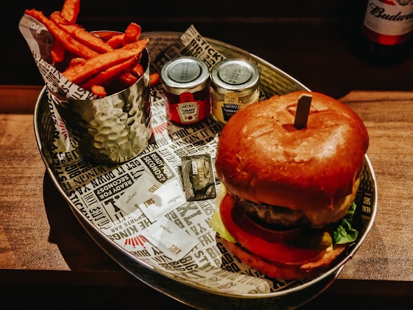 Sports Bar & Grill Marylebone