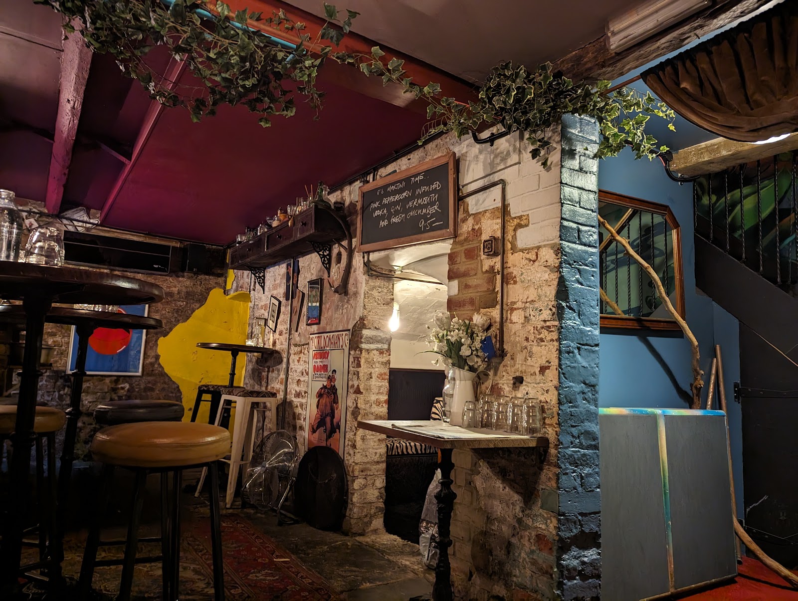 Knowhere Special, London