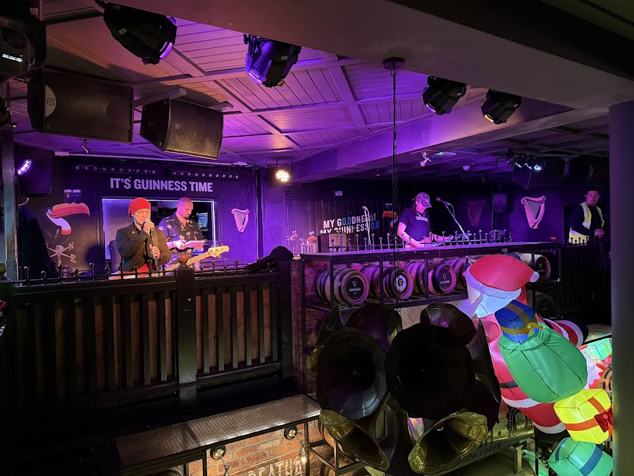Kings Sports Bar