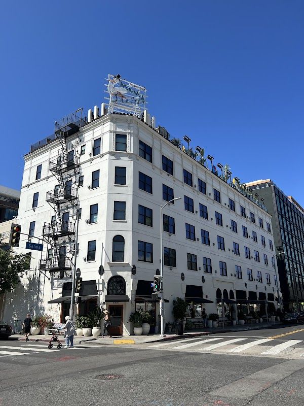 The Roof on Wilshire