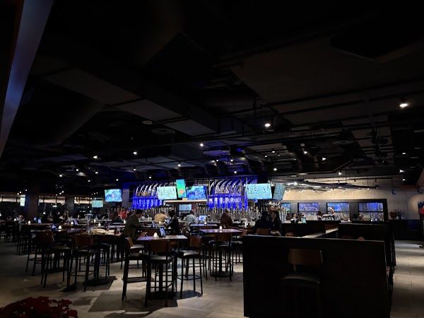 Tuck Room Tavern