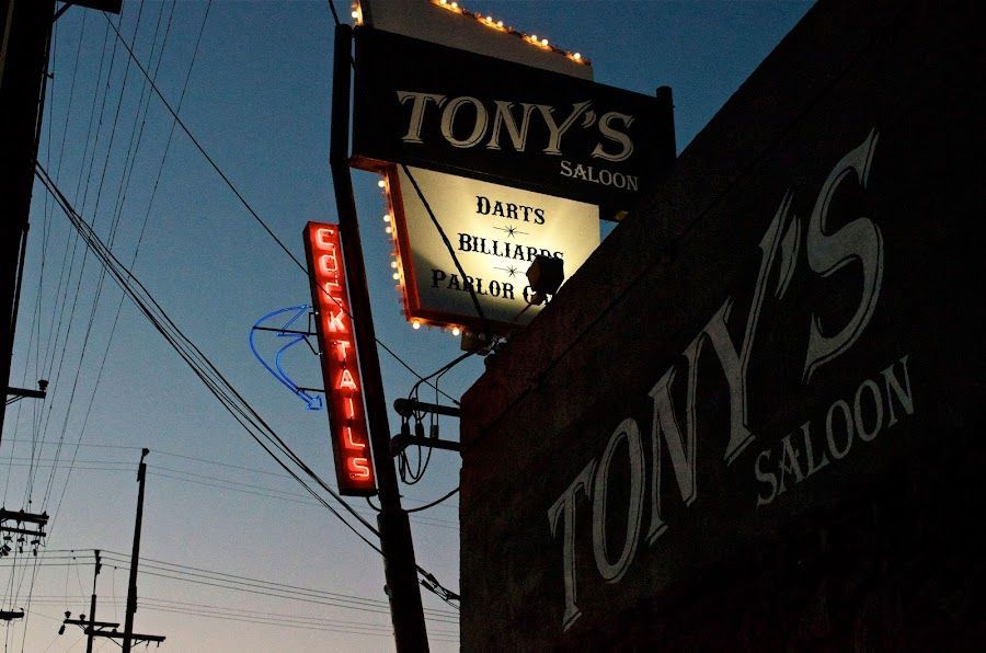 Tony's Saloon, Los Angeles