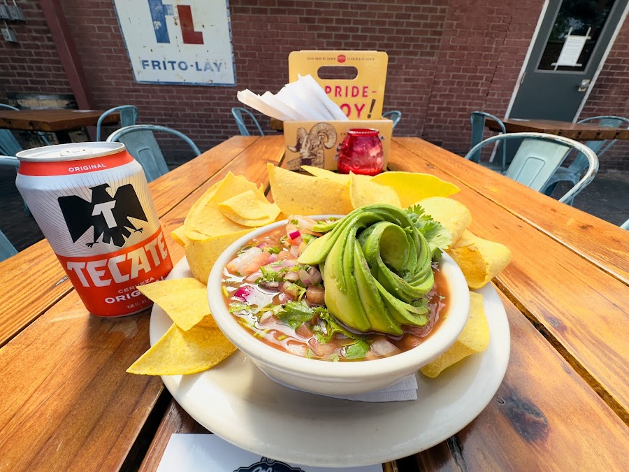 The Silver Dollar, Louisville